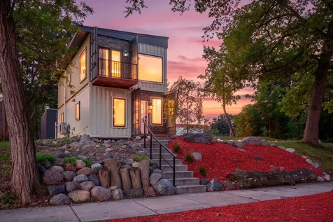 2434 Irving Avenue N Minneapolis MN 55411