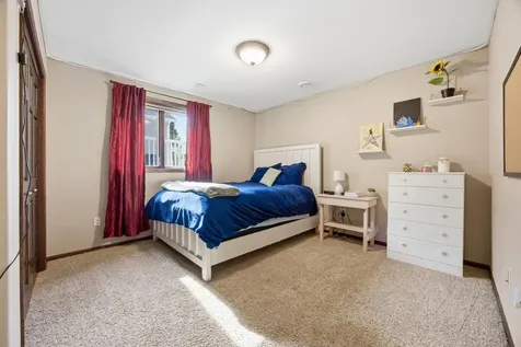 4724 Lavonne Court S Fargo ND 58104