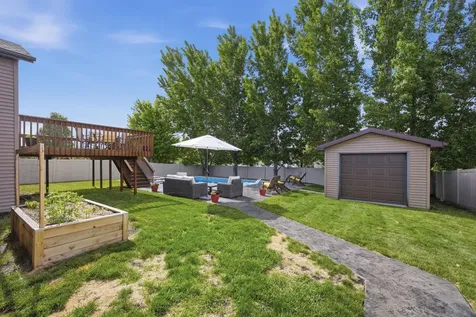 4724 Lavonne Court S Fargo ND 58104