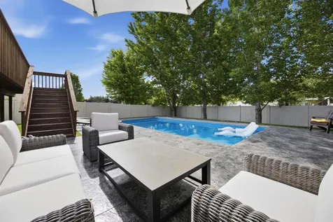 4724 Lavonne Court S Fargo ND 58104