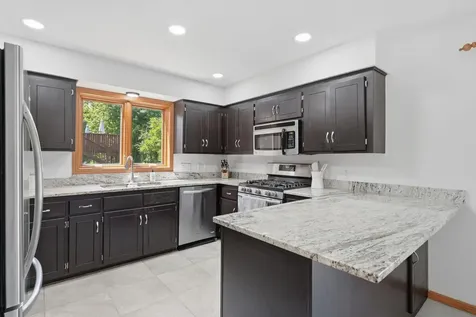 7470 Atherton Way Eden Prairie MN 55346