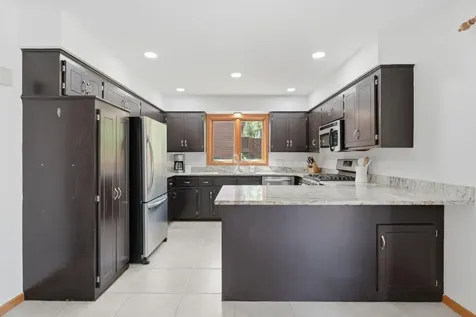 7470 Atherton Way Eden Prairie MN 55346