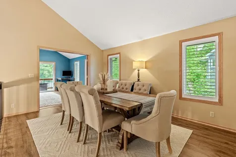 7611 Paulsen Drive Eden Prairie MN 55346