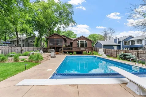 7611 Paulsen Drive Eden Prairie MN 55346