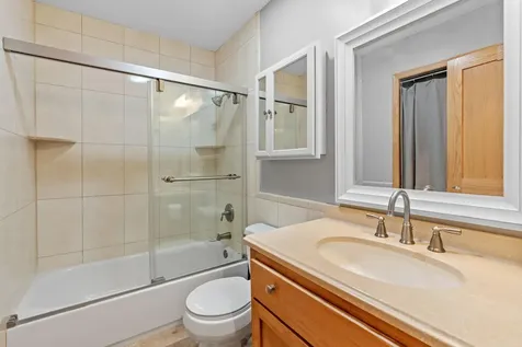 7611 Paulsen Drive Eden Prairie MN 55346