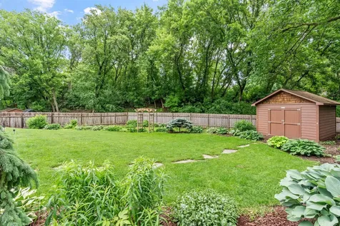 7611 Paulsen Drive Eden Prairie MN 55346