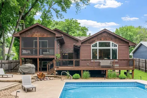 7611 Paulsen Drive Eden Prairie MN 55346