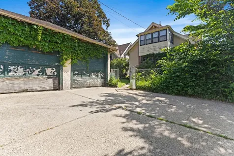 3644 16th Avenue S Minneapolis MN 55407