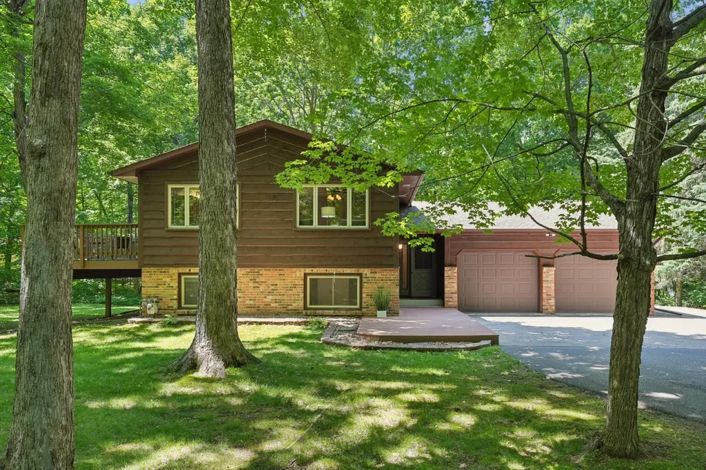 4697 Mcallister Avenue NE Saint Michael MN 55376