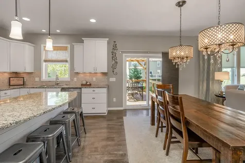 9231 Lighthouse Lane Woodbury MN 55129