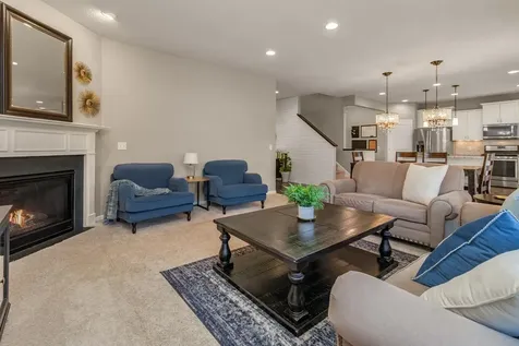 9231 Lighthouse Lane Woodbury MN 55129