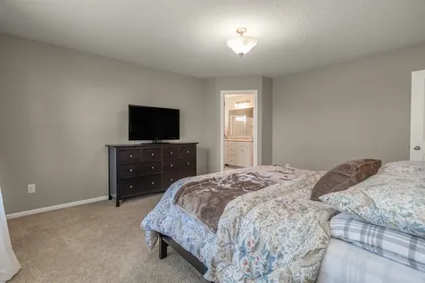 9231 Lighthouse Lane Woodbury MN 55129
