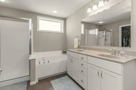 9231 Lighthouse Lane Woodbury MN 55129