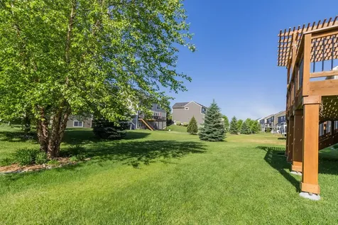 9231 Lighthouse Lane Woodbury MN 55129