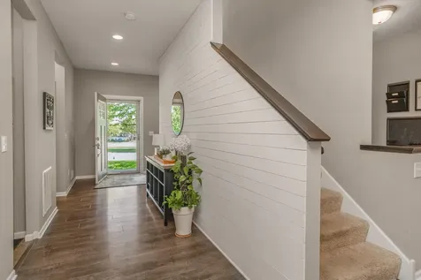 9231 Lighthouse Lane Woodbury MN 55129