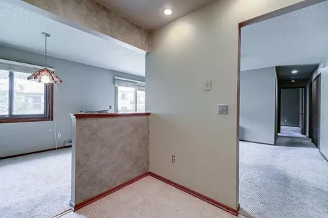 1601 Cohansey Street Saint Paul MN 55117