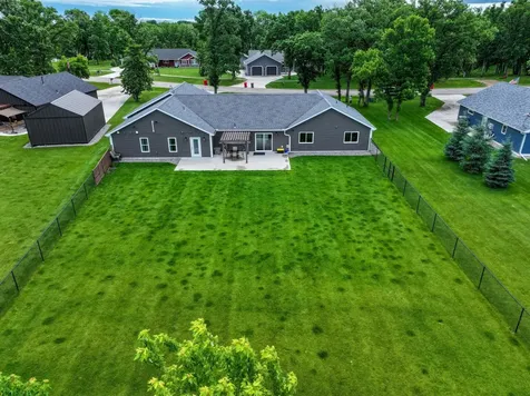 4024 Rosewood Lane SE Alexandria MN 56308