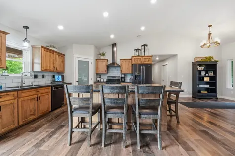 4024 Rosewood Lane SE Alexandria MN 56308