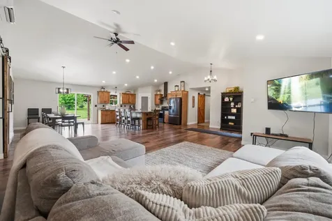 4024 Rosewood Lane SE Alexandria MN 56308