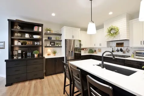 4078 49th Avenue S Fargo ND 58104