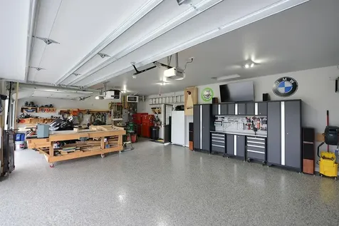 4078 49th Avenue S Fargo ND 58104