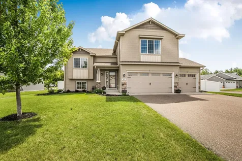 1802 Perennial Lane NE Sauk Rapids MN 56379