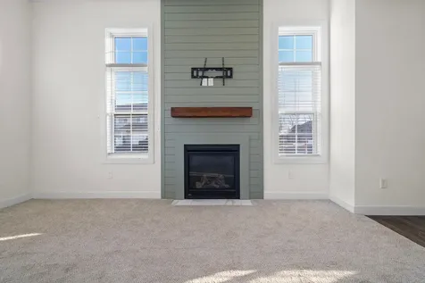 1796 Calhoun Court S Cambridge MN 55008
