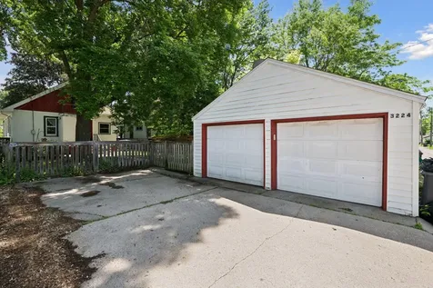 3224 36th Avenue S Minneapolis MN 55406