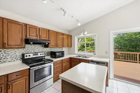 4516 Whitetail Way Eagan MN 55123