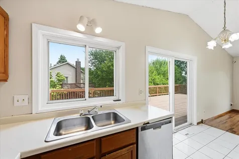 4516 Whitetail Way Eagan MN 55123