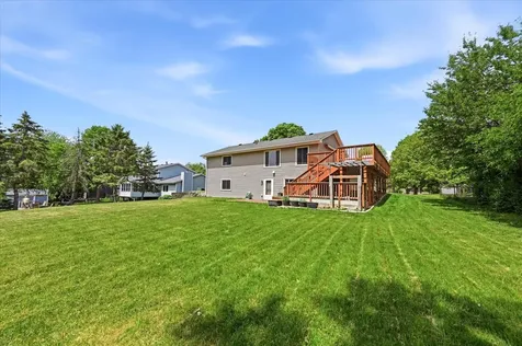 4516 Whitetail Way Eagan MN 55123