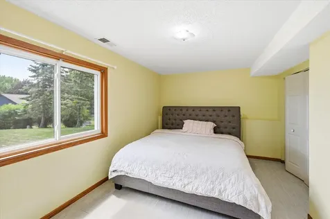 4516 Whitetail Way Eagan MN 55123