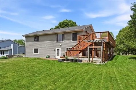 4516 Whitetail Way Eagan MN 55123