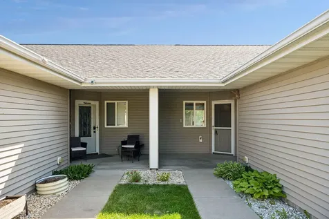 613 Danielson Court Maple Lake MN 55358