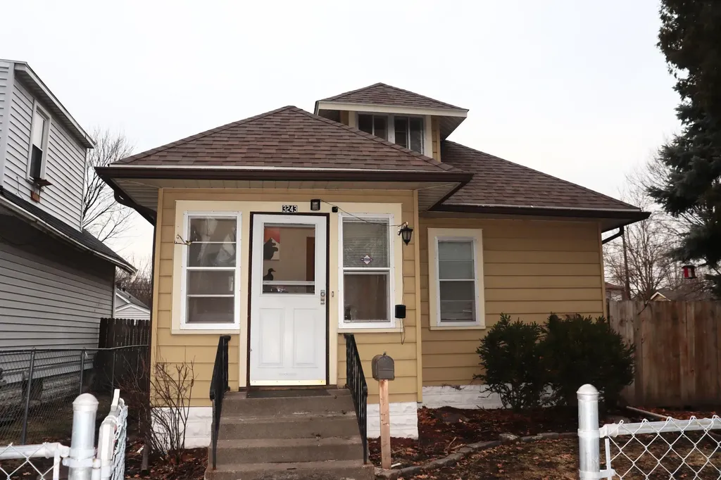 3243 Humboldt Avenue N Minneapolis MN 55412