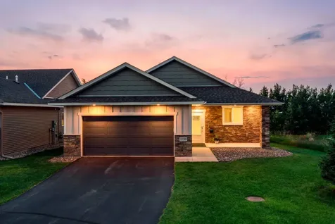 2726 11th Avenue Anoka MN 55303