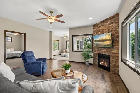 2726 11th Avenue Anoka MN 55303