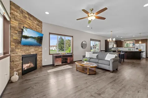 2726 11th Avenue Anoka MN 55303