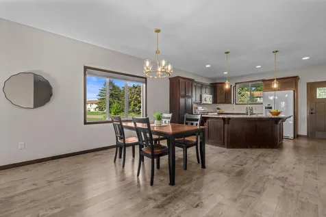 2726 11th Avenue Anoka MN 55303