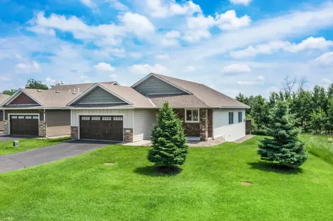 2726 11th Avenue Anoka MN 55303