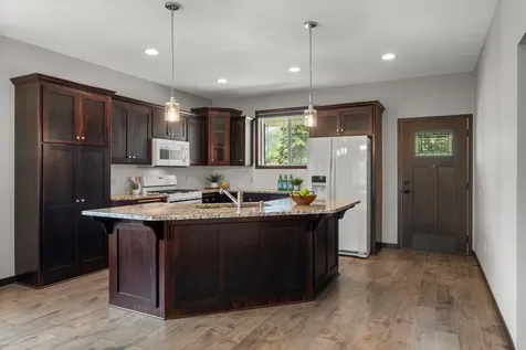 2726 11th Avenue Anoka MN 55303