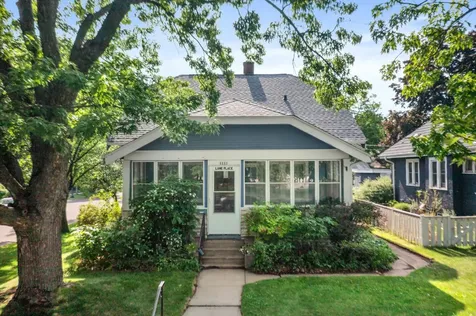 1111 Lane Place Saint Paul MN 55106