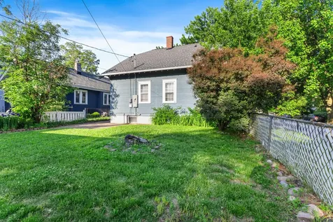 1111 Lane Place Saint Paul MN 55106