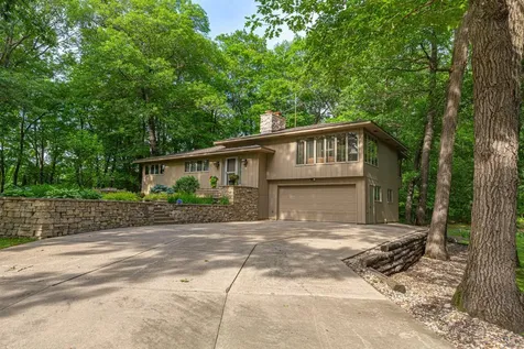16975 Douglas Avenue Faribault MN 55021