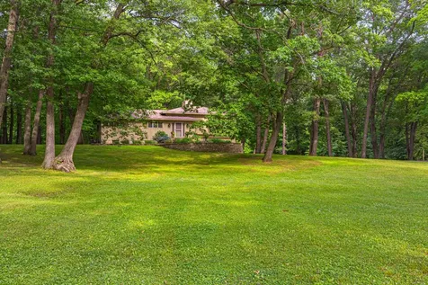 16975 Douglas Avenue Faribault MN 55021