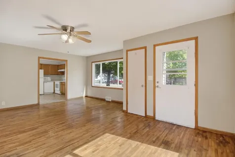 716 W 7th Avenue Fergus Falls MN 56537