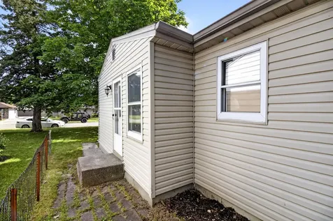 716 W 7th Avenue Fergus Falls MN 56537