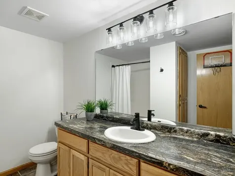 921 Pine Street Farmington MN 55024