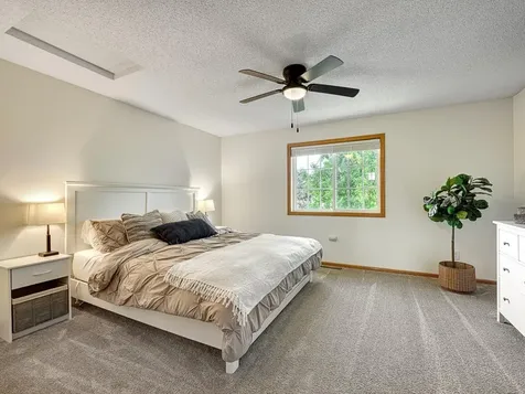 921 Pine Street Farmington MN 55024