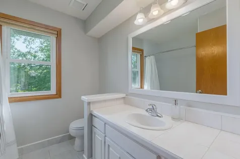 901 Southwind Drive Burnsville MN 55306